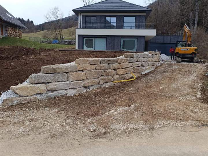 Aménagement cours et allées La Tour-du-Pin