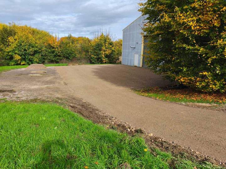 Travaux d’aménagement de cour enrobée La Tour du Pin